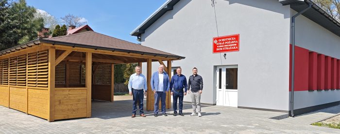 Miniaturka artykułu BUDOWA ALTANY REKREACYJNEJ W BRNIU OSUCHOWSKIM